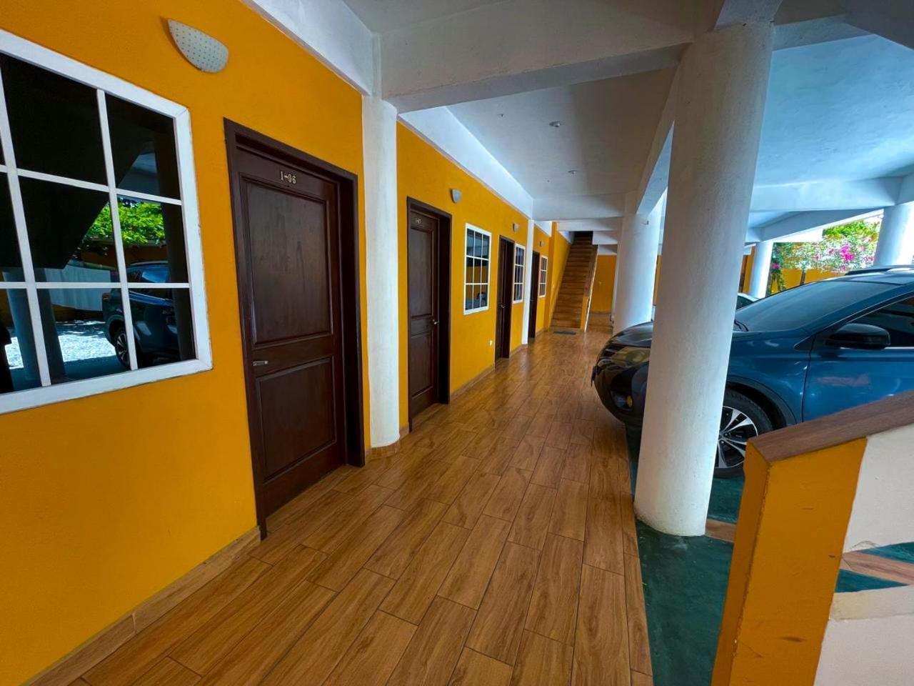 Hotel Faramo Puerto Barrios Exterior photo